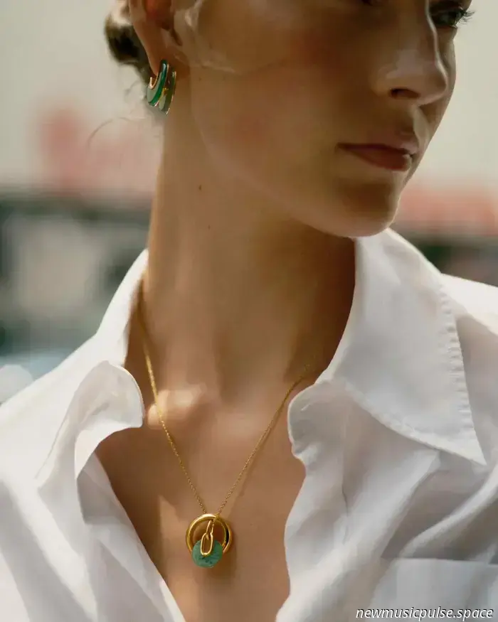 Monica Vinader and Kate Young are back with a striking representation of contemporary sophistication.