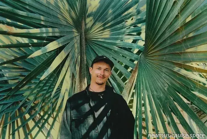 Interview mit Fejká: Auf der Suche nach EDM-Inspiration, vom Schwarzwald zu den Kanarischen Inseln - Atwood Magazine