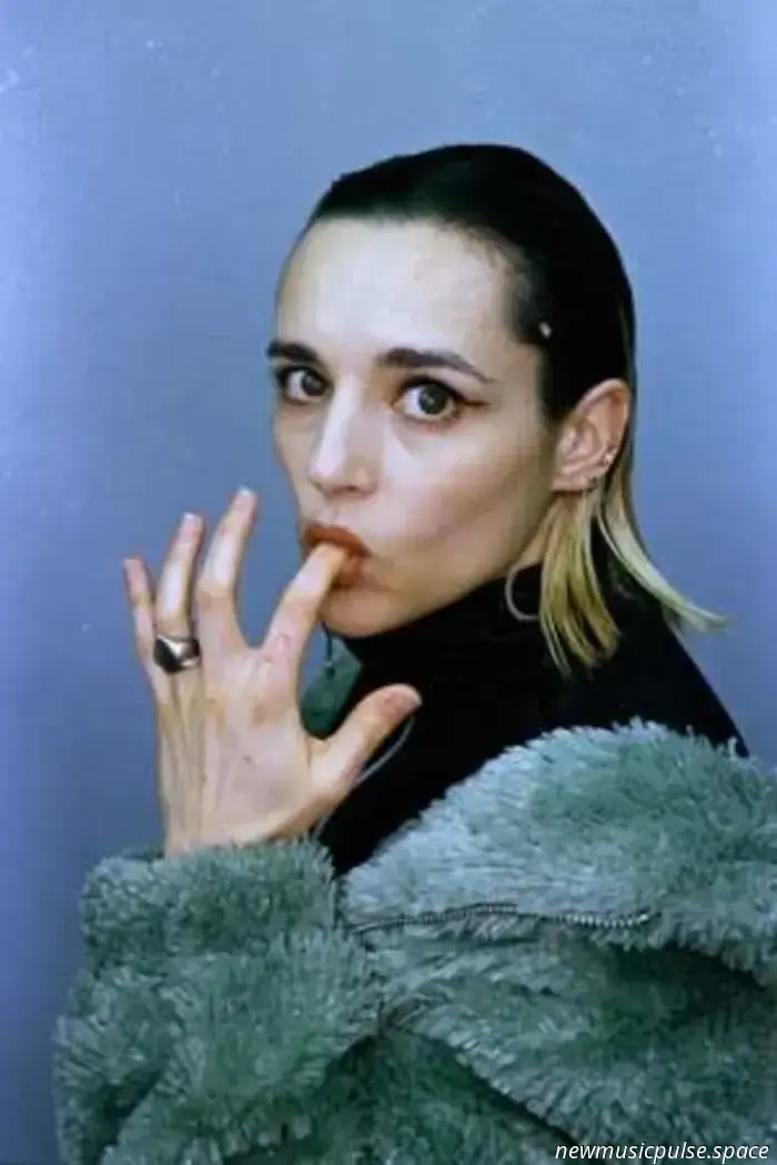 Jehnny Beth: Violent Pleasures